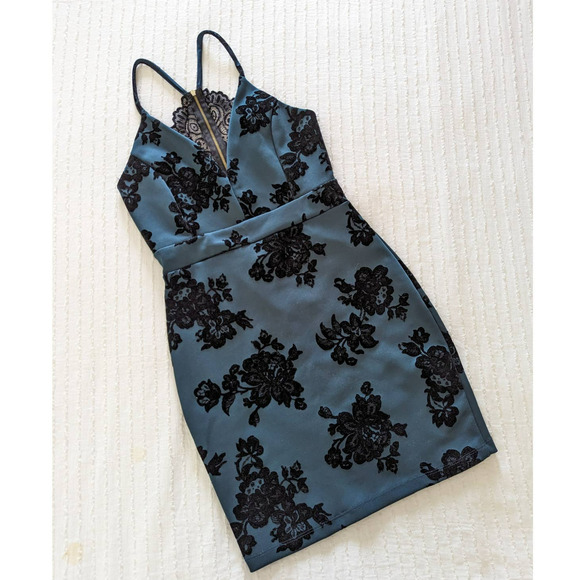 Windsor Dresses Windsor Teal Black Floral Dress Poshmark